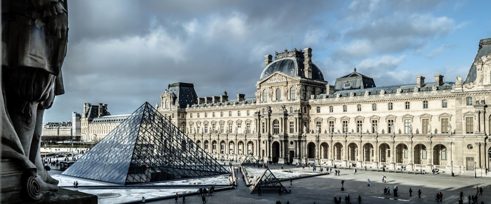Solo Traveler’s Guide to Parisian Museums