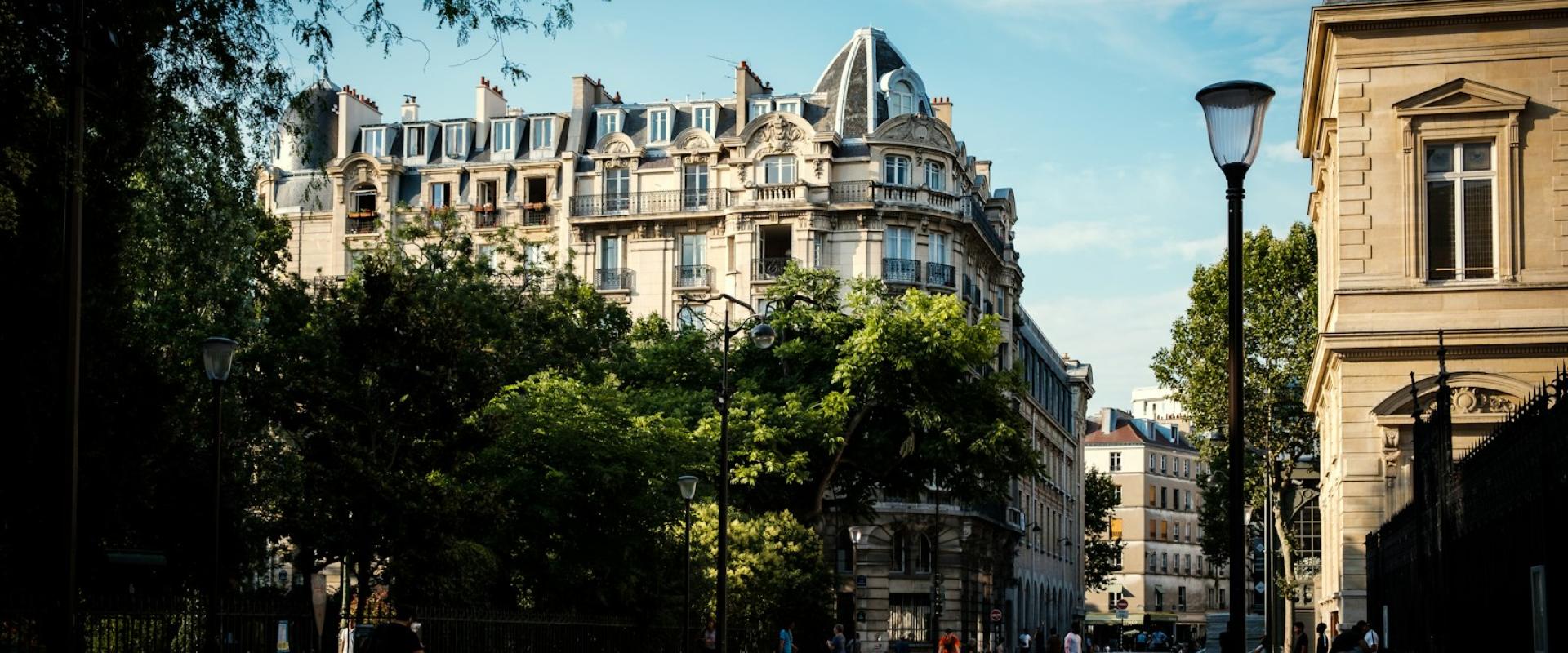 Paris Beyond the Louvre