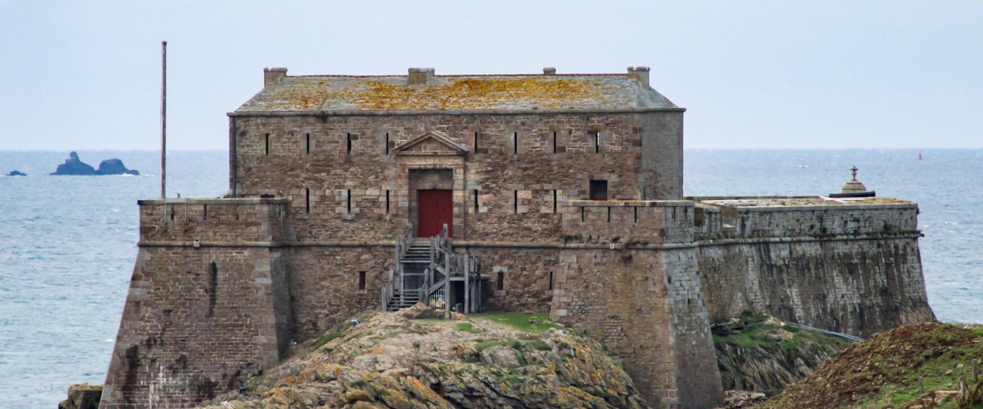 Fort de la Punta di a Ghjaghjola
