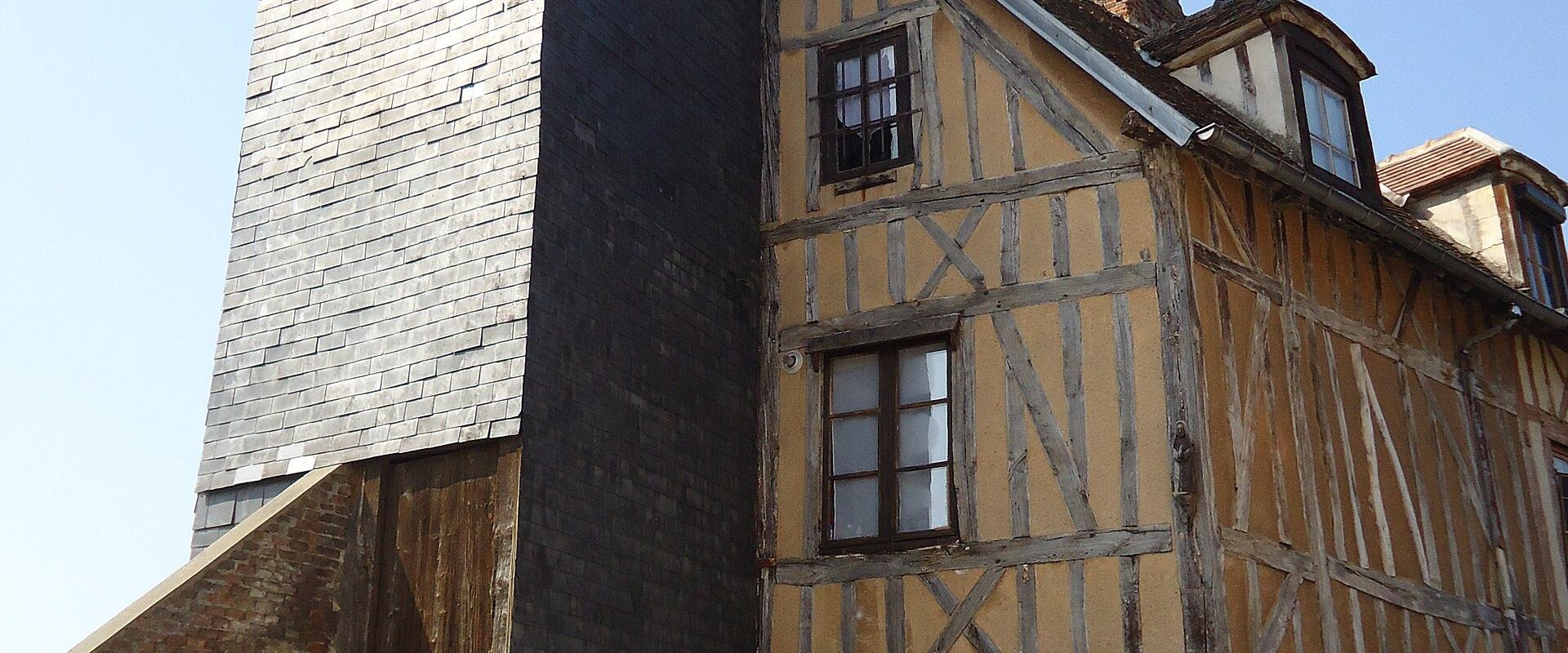 Maison de la Tour de l'Horloge