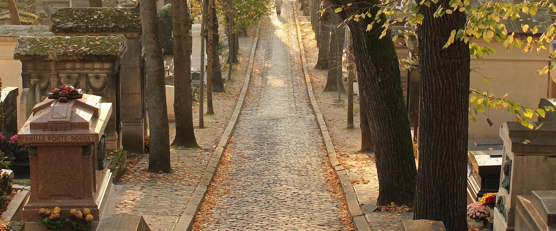 Père Lachaise Cemetery