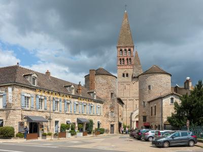 Tournus