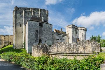 Loches