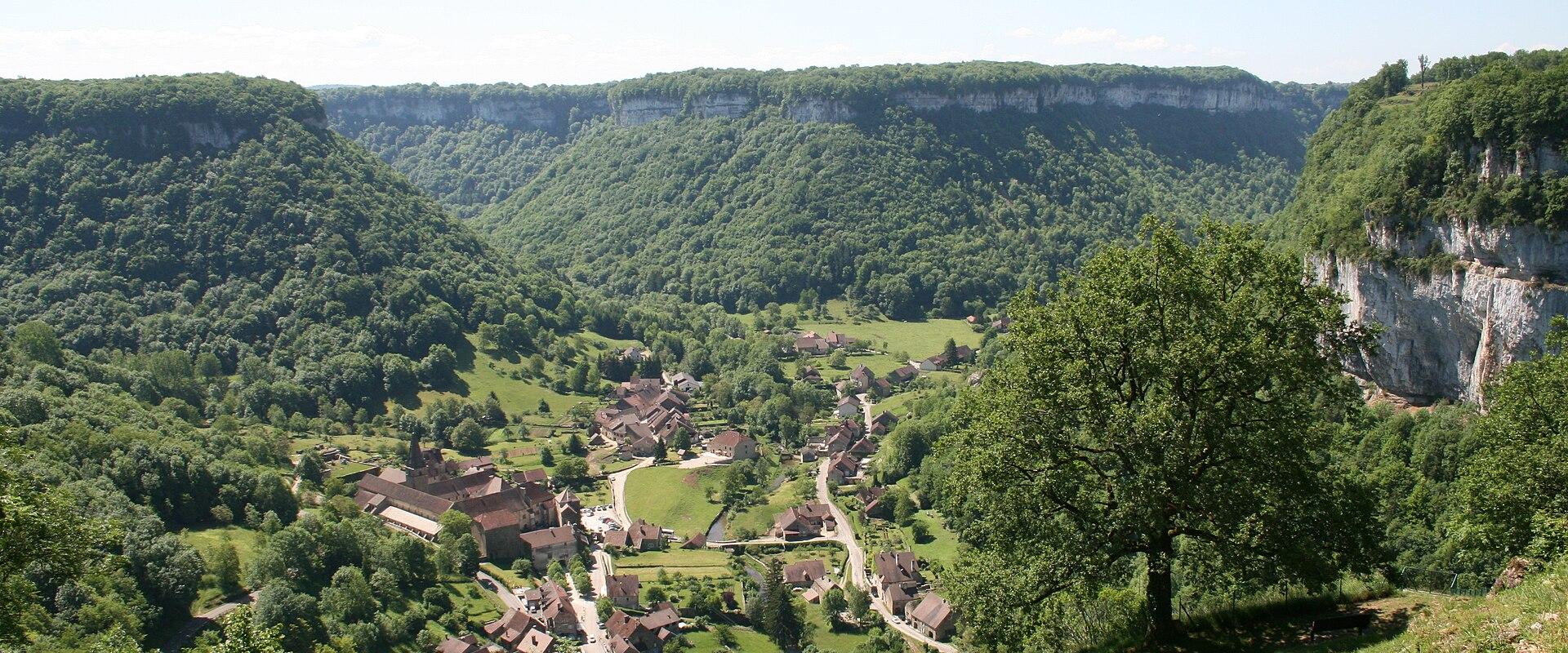 Le Village de Baume-les-Messieurs