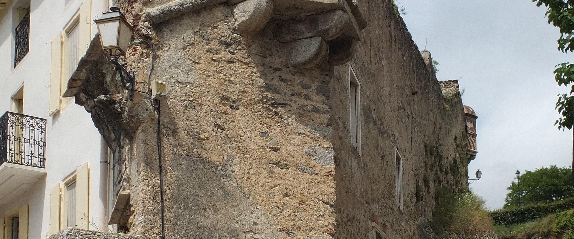 Remparts (Town Walls)