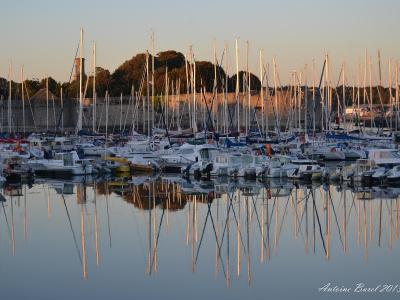 Boats in the port of Concarneau in the evening