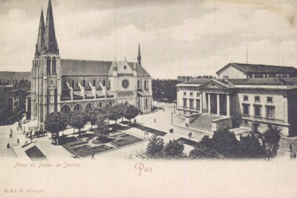 Place du Palais
