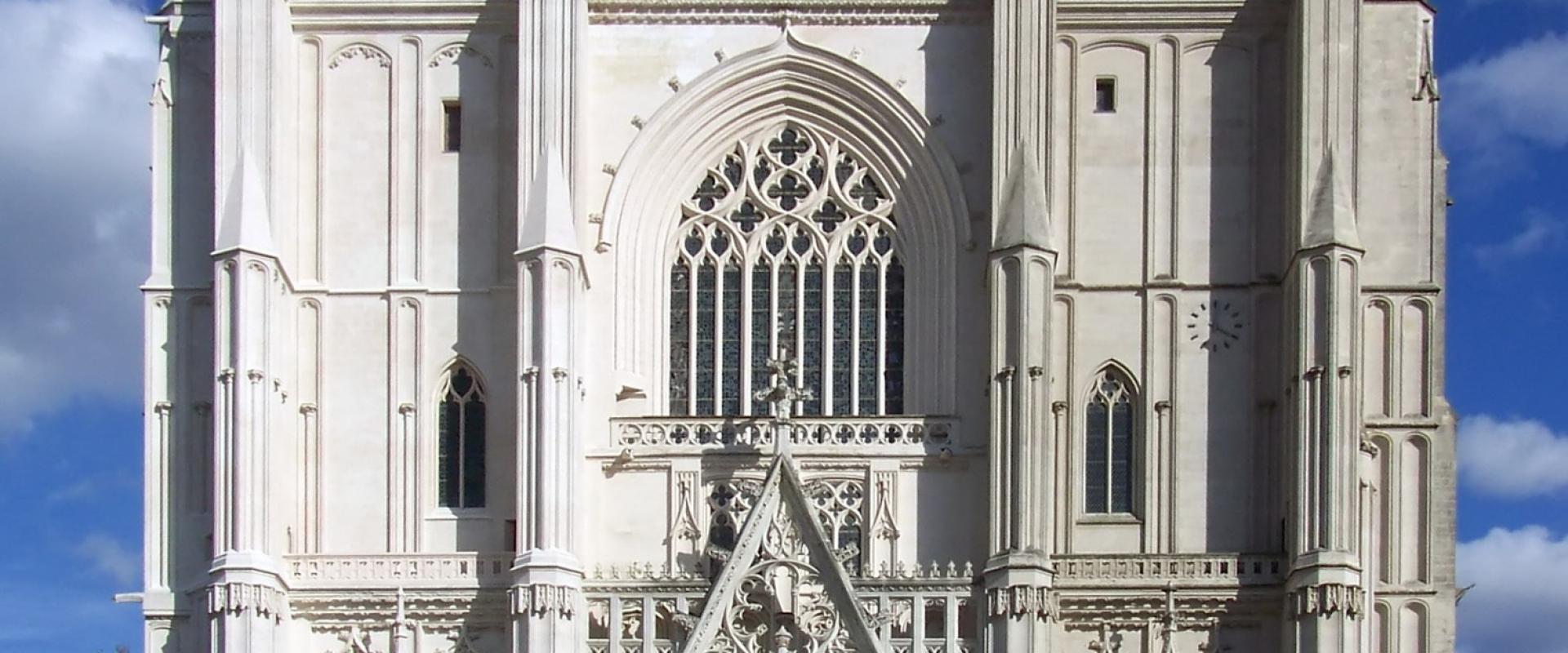 Cathédrale Saint-Pierre-et-Saint-Paul