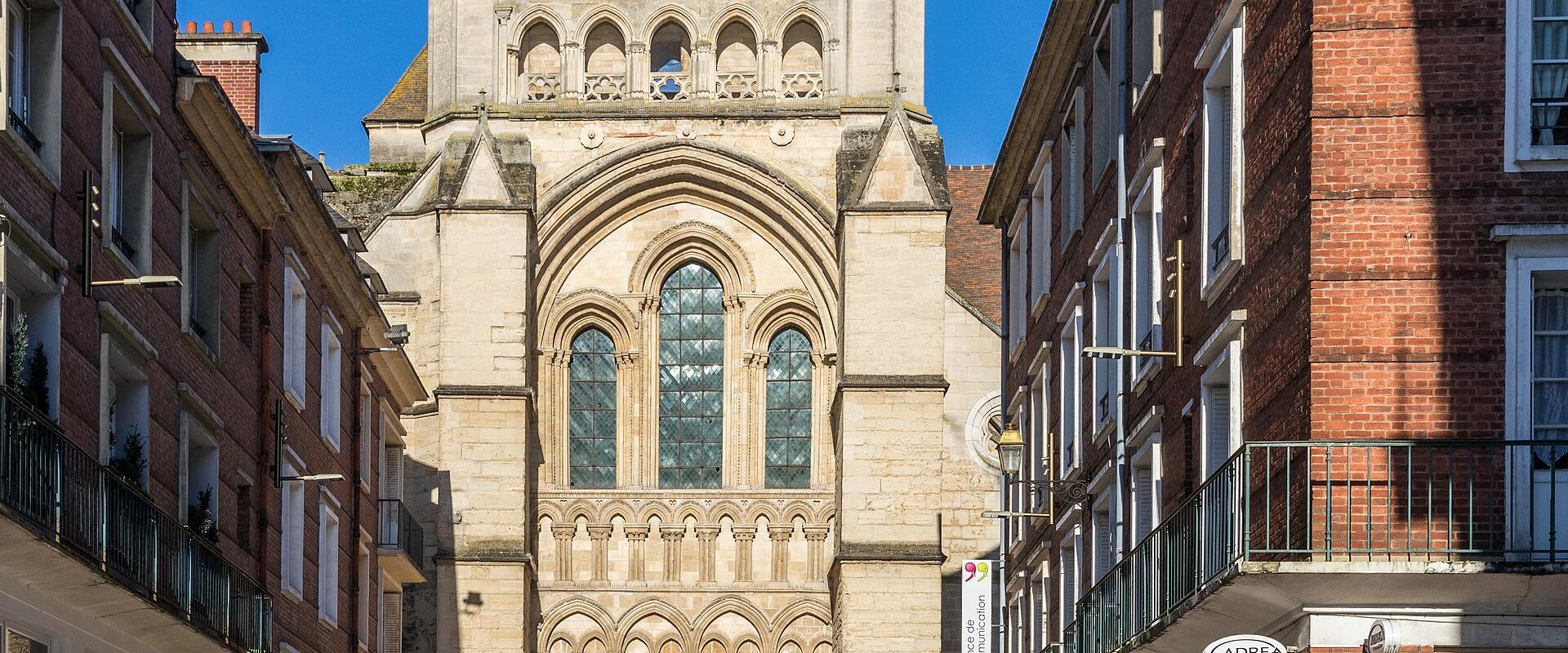 Cathédrale Saint-Pierre de Lisieux