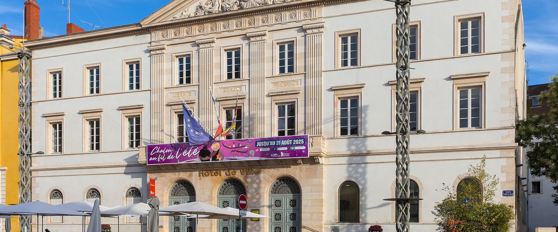 Hôtel de Ville (Town Hall)