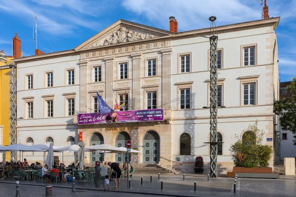 Hôtel de Ville (Town Hall)