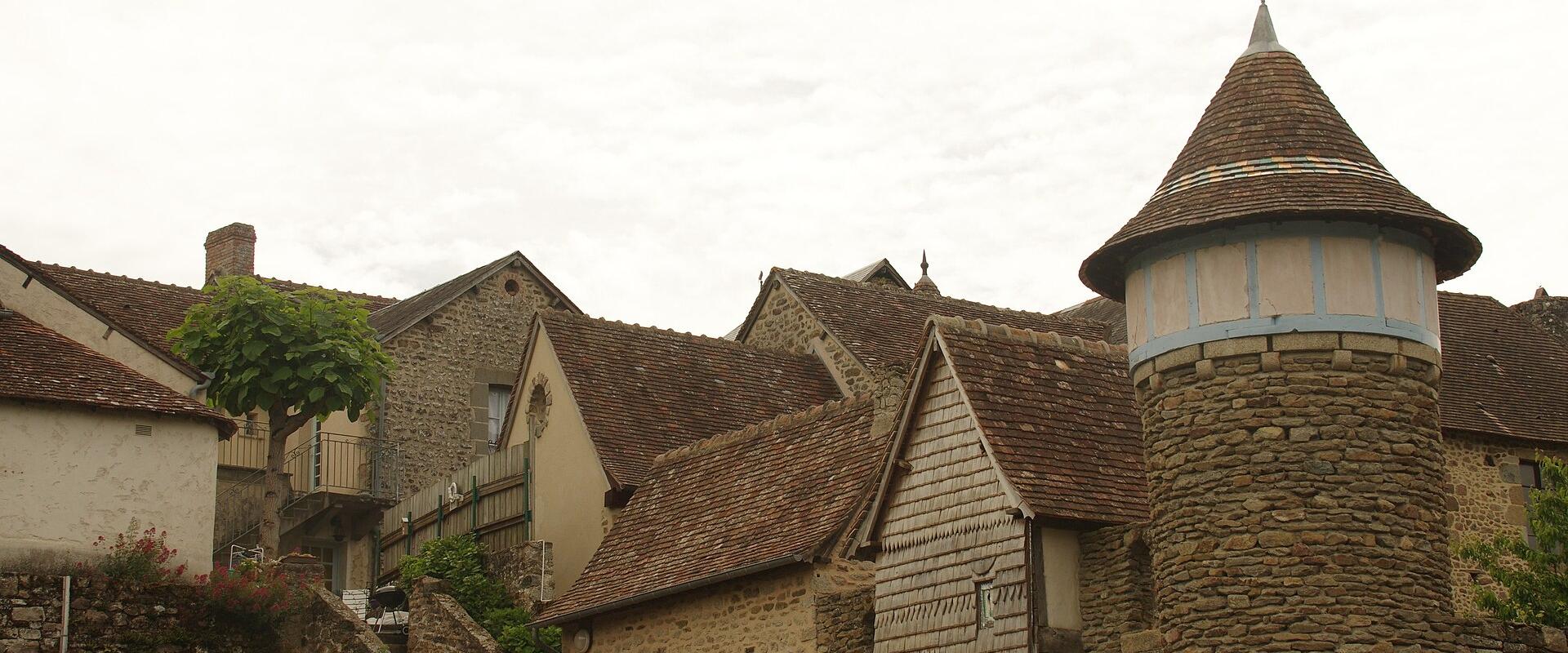 Château de Saint-Céneri-le-Gérei
