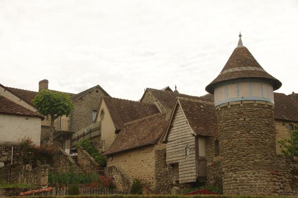 Château de Saint-Céneri-le-Gérei