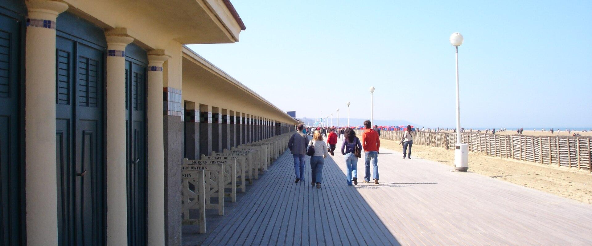 Plage de Deauville (The Beach)