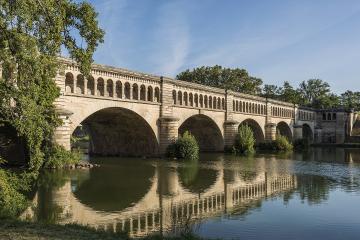 Bridges in Paris