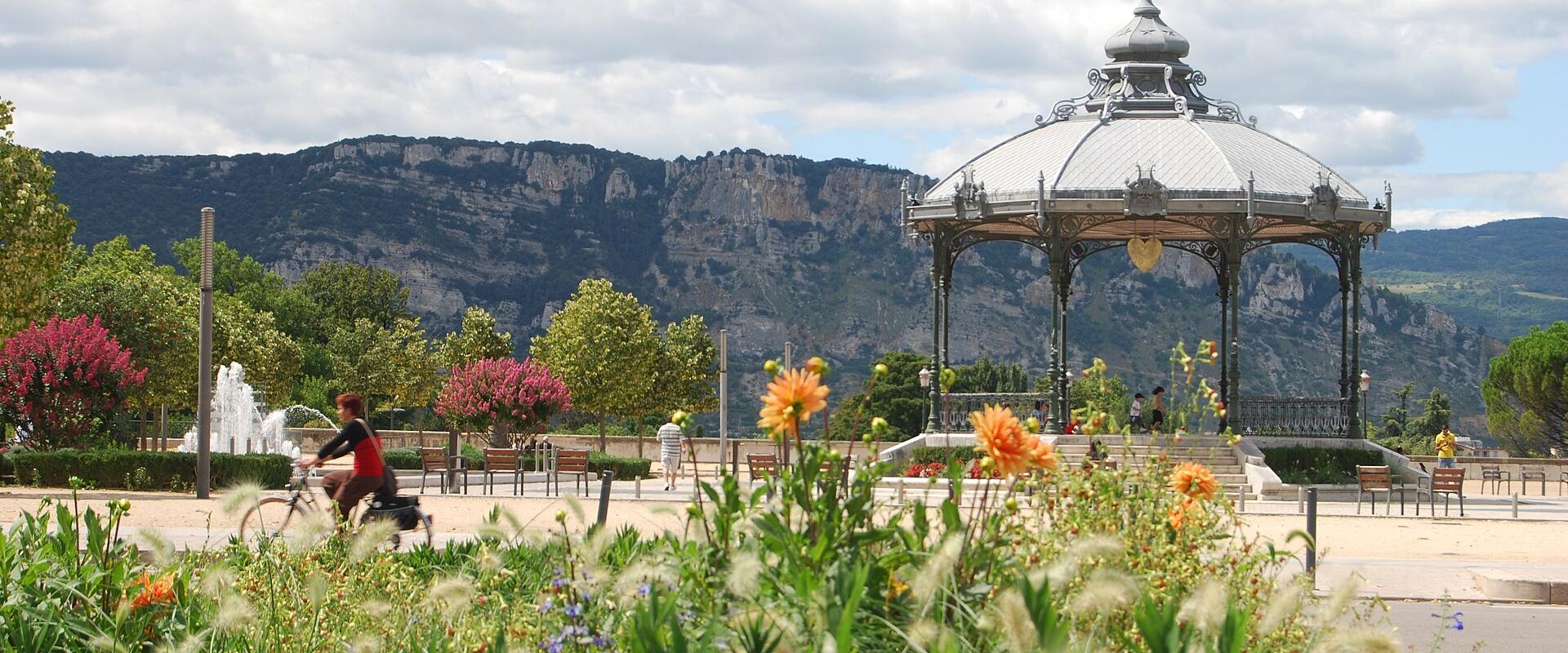 Valence